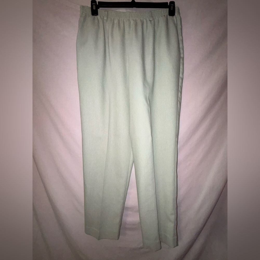 Alfred Dunner Light Green Elastic Waist Pants